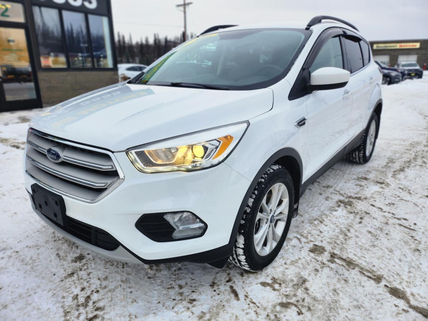 2019 White /BLACK Ford Escape SEL 4WD (1FMCU9HDXKU) with an 1.5L L4 DOHC 16V engine, 6A transmission, located at 1960 Industrial Drive, Wasilla, 99654, (907) 274-2277, 61.573475, -149.400146 - Photo#3